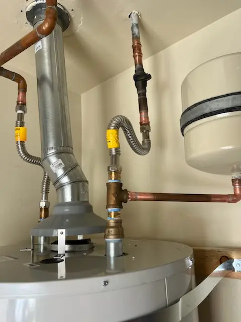 Water heater installation and plumbing repair in Glen Cedar City